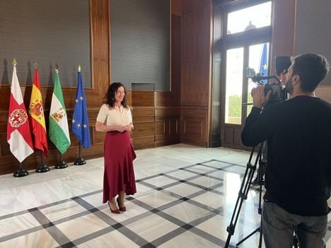 La alcaldesa de Almería promete una ciudad ideal para proyectos y sueños