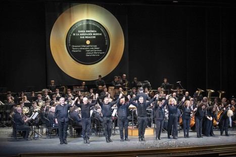 La Banda Sinfónica San Indalecio fusiona música y teatro en un espectáculo navideño