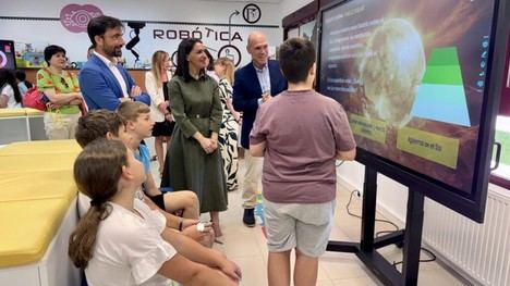 La Comunidad de Madrid impulsa actividades educativas sobre el eclipse solar total de agosto