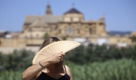 La EMA alerta sobre el calor extremo y recomienda cuidar a ancianos y niños