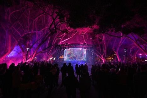 El Parque Nicolás Salmerón de Almería brilla con una nueva iluminación navideña