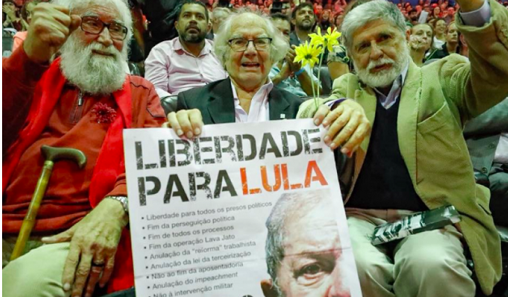 Luiz Inácio Lula Da Silva condenado impunemente para impedir que se presentara a la presidencia en una extrategía coordinada por el juez que lo condenó y la Fiscalía

 

 