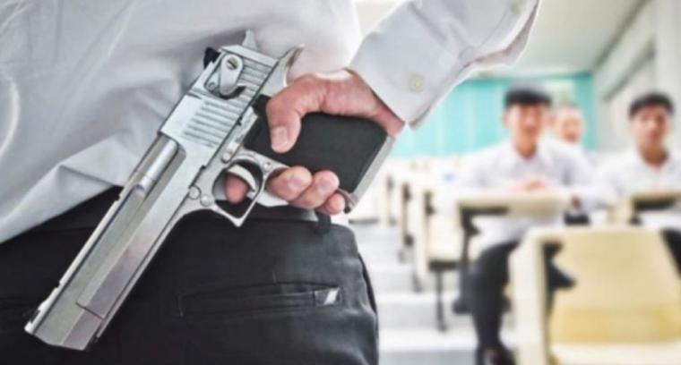 Los profesores de Florida podrán llevar armas a clase
