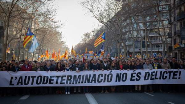 Organizaciones sociales y partidos políticos protestan contra el juicio del 'procés' en Madrid
 