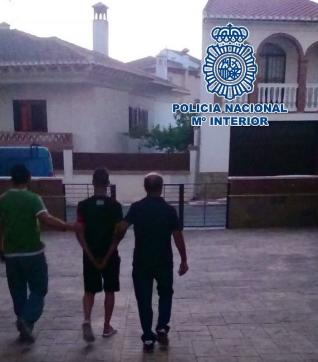  Una persona herida,llega a la comisaría de Marbella y dice que ha sido secuestrado y torturado 