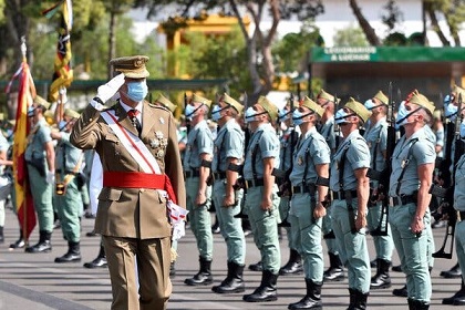'FUERZAS ARMADAS Y SOCIEDAD', por el General de División (R) Ricardo Martínez Isidoro, miembro de la Asociación Española de Militares Escritores