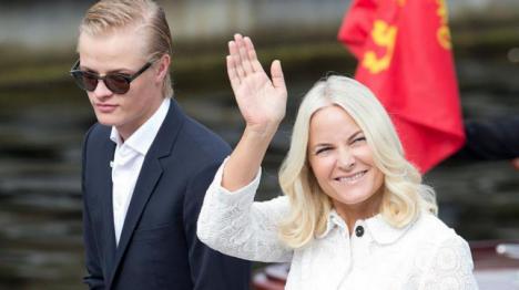 Marius Borg Hoiby, hijo de la princesa Mette-Marit, detenido por agresión sexual a joven inconsciente
