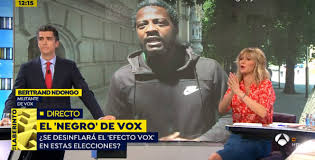 'El negro de VOX', un razista impresentable que se graba insultando a Carmena