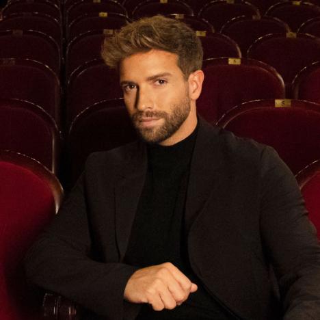 
¿Es el cantante Pablo Alborán descendiente directo de dos de los responsables de bombardear a 'La Desbandá'?

 