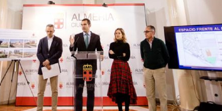  El candidato del PP por Almería Ramón Fernandez Pacheco no juega limpio