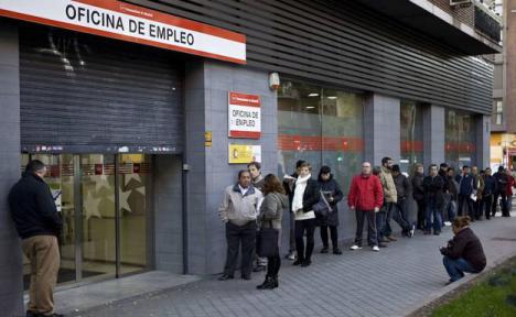 El descenso del paro se ralentiza en la provincia influenciado por los efectos nacionales de la crisis económica, según CSIF