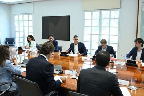 Sánchez se reúne con Adigital para impulsar las startups en España