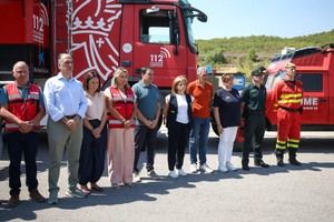 Pérez Llorca rinde homenaje a madre e hija asesinadas por violencia de género