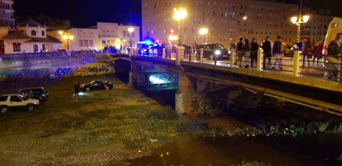 Dos jóvenes apuñalados en Málaga durante una pelea 