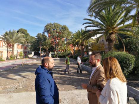 El Ayuntamiento de Lorca inicia las labores de reacondicionamiento del barrio de Alfonso X atendiendo las reivindicaciones y propuestas de sus vecinos