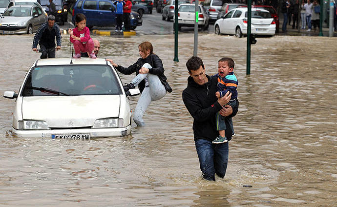 Navarra pierde la cosecha de 15.000 hectáreas arrasadas por la riada
 
 