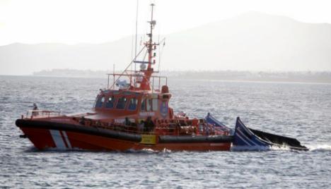 Interceptadas dos pateras con 113 personas cerca de Lanzarote entre las que se encuentran 25 mujeres, siete menores y cinco bebés