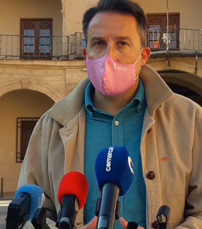'El alcalde de Lorca bloquea la ayuda de 2.000€ a hosteleros, comerciantes y autónomos liderada por Fulgencio Gil, pero se gasta 800.000€ en comprar coches' denuncia el PP