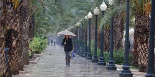 Caos por el temporal de lluvia en el Levante, que deja 250 litros por metro cuadrado en Xàbia
 