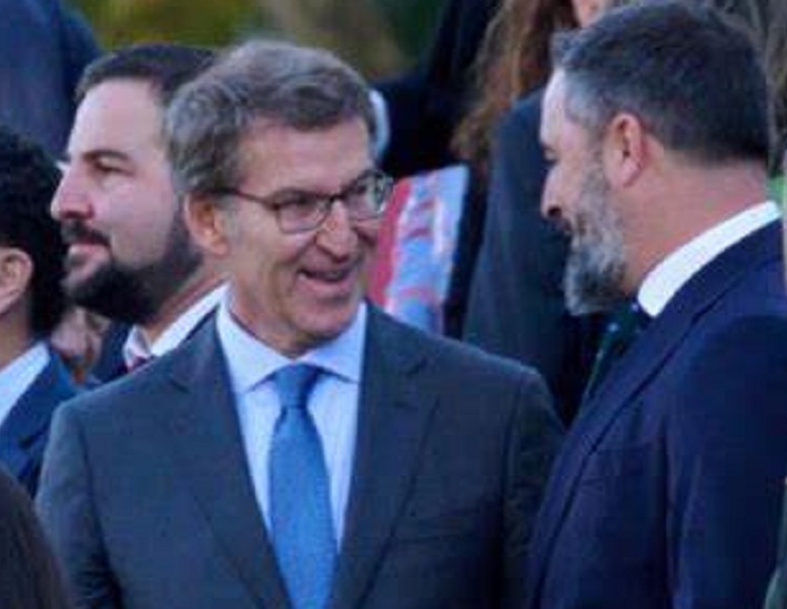 Feijóo felicita a Carlos Mazón por el acuerdo y considera que el cambio con la ultraderecha en la Comunidad Valenciana es un paso trascendental hacia el cambio en España.