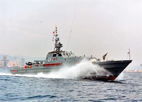 El Patrullero “Toralla” (P-81) lleva a cabo labores de vigilancia y seguridad marítima en aguas de la costa levantina