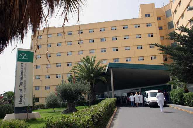 El caos se adueña del hospital Torrecárdenas de Almería