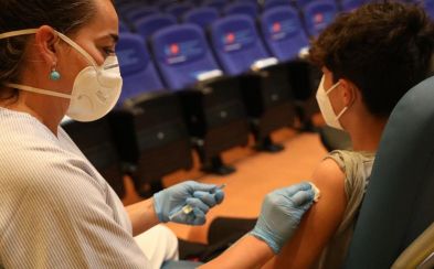 Baja la incidencia acumulada del coronavirus en España