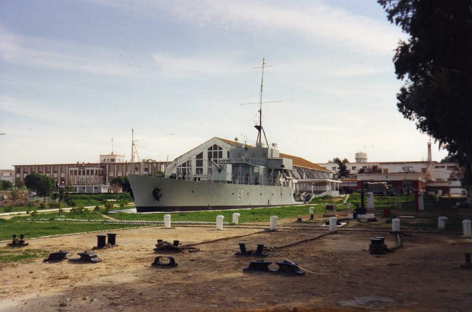 Culturilla Naval: Unos barcos singulares: los de casco de “hormigón armado”, por Diego Quevedo Carmona, Alférez de Navío ®