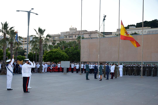Solemne arriado de Bandera conjunto y concierto de música en Cartagena
