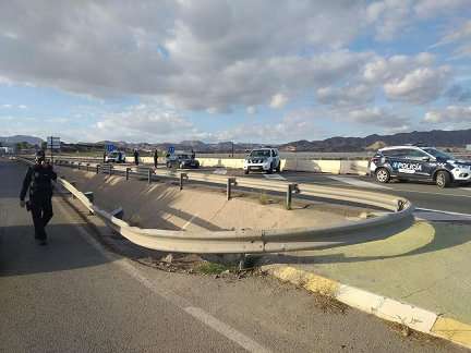 La Policía Local de Lorca comprueba una “bajada generalizada” de las conductas incívicas durante el desarrollo de un amplio despliegue de efectivos efectuado el pasado fin de semana