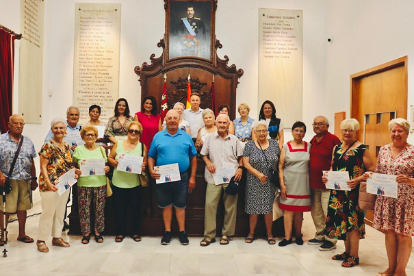 Finaliza la II edición de la Escuela de Verano Senior en la que han participado más de 20 mayores del municipio