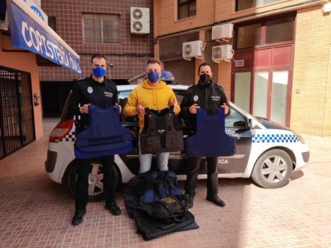 La Concejalía de Seguridad Ciudadana y la Policía Local de Lorca donan chalecos antibalas para la defensa del pueblo ucraniano