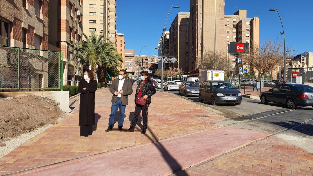 El Ayuntamiento de Lorca culmina los trabajos de acondicionamiento del paso a nivel de la “Alameda de Cervantes”