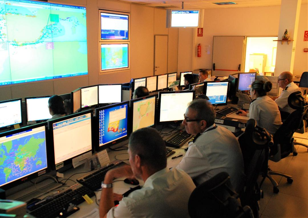 La Armada Española organiza un ejercicio de ciberseguridad en aguas de Cartagena.