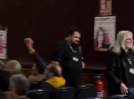 EL SECRETARIO GENERAL DE CGT MIGUEL FADRIQUE ABUCHEADO AL GRITO DE FASCISTA POR 'TRAMPEAR' EL CONGRESO ANDALUZ