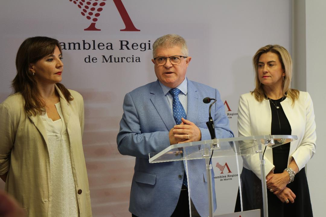 Pepe Vélez: “López Miras ha usado la Asamblea para hacer su primer mitin de campaña”