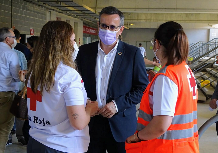Diego Conesa: “Las malas decisiones de López Miras han provocado que haya 130.000 vacunas sin poner en los frigoríficos de la Región de Murcia”
