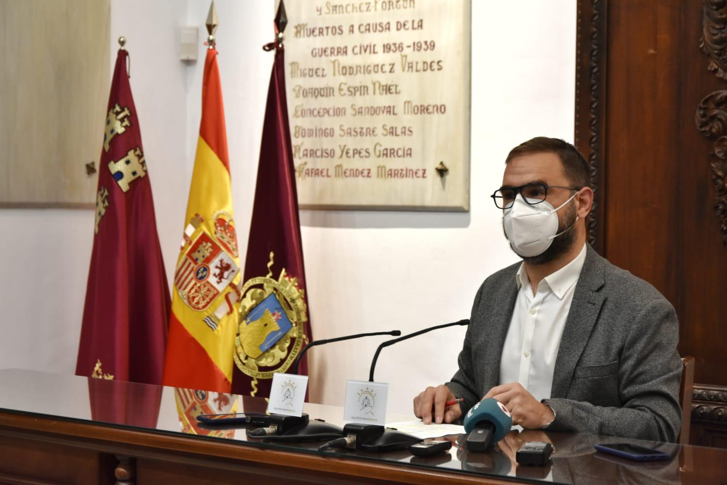 El Alcalde de Lorca confirma la presencia de la Ministra de Defensa, Margarita Robles, en el acto institucional por el X aniversario de los terremotos de Mayo de 2011
