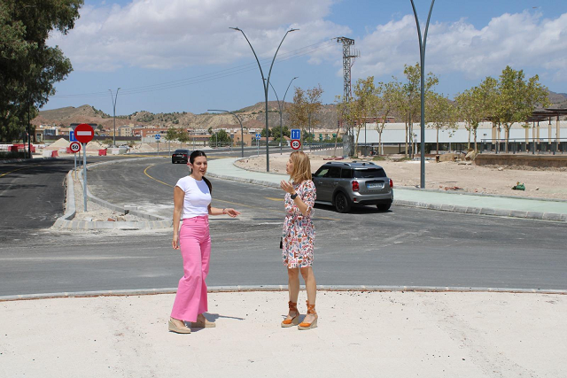 Este lunes serán asfaltados varios accesos al Tramo III de la 'Ronda Central de Evacuación' de Lorca