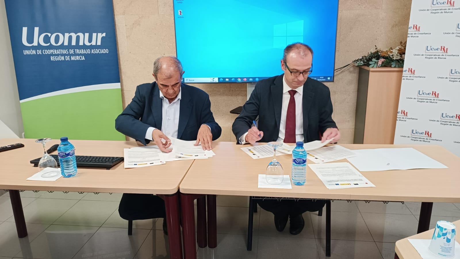 Educación y Ucomur firman un acuerdo para la promoción de la Formación Profesional Dual
 