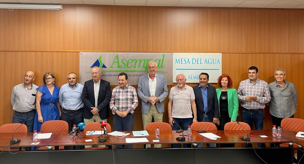 La Mesa del Agua de Almería solicitará una aclaración sobre el Decreto de Sequía y pedirá que las obras de la desaladora de Bajo Almazora sean declaradas de “emergencia”
