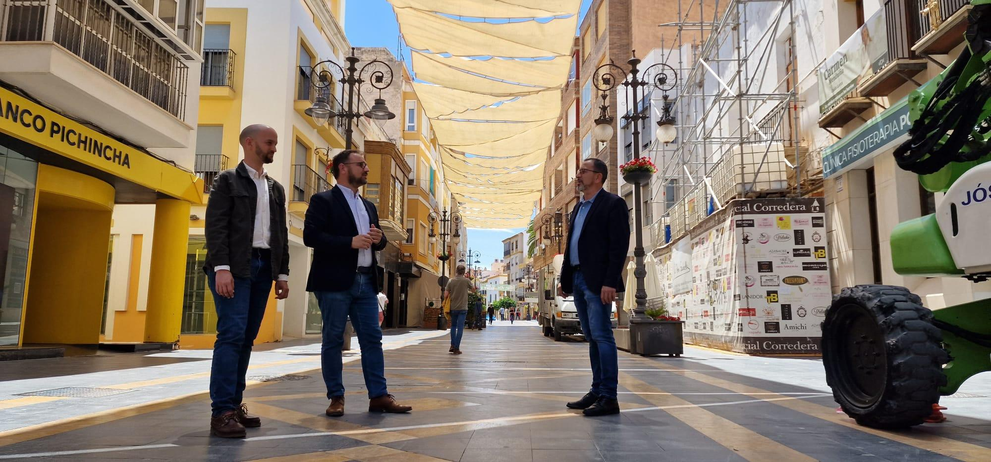 Las calles del casco histórico de Lorca contarán, por quinto año consecutivo, con toldos para reducir la incidencia de las altas temperaturas durante los meses de verano