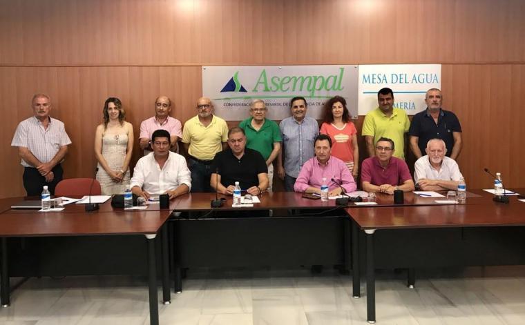 La Mesa del Agua de Almería insta a las administraciones a ponerse “manos a la obra” para evitar este verano los mismos problemas sufridos por los regantes en 2020
